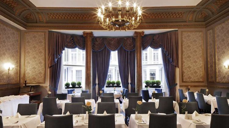 Strathmore Hotel Restaurant