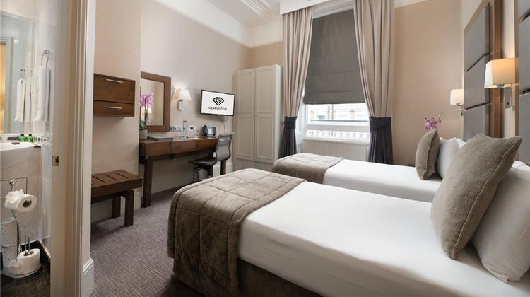 Strathmore Hotel Room