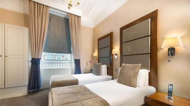 Strathmore Hotel Room