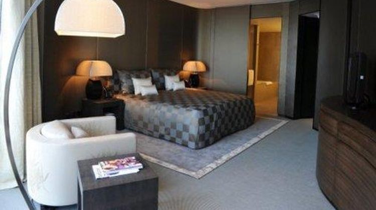 Armani Hotel Dubai Room