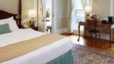 <b>Concord's Colonial Inn Room</b>. Images powered by <a href="https://iceportal.shijigroup.com/" title="IcePortal" target="_blank">IcePortal</a>.