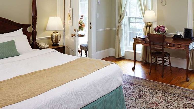 <b>Concord's Colonial Inn Room</b>. Images powered by <a href="https://iceportal.shijigroup.com/" title="IcePortal" target="_blank">IcePortal</a>.