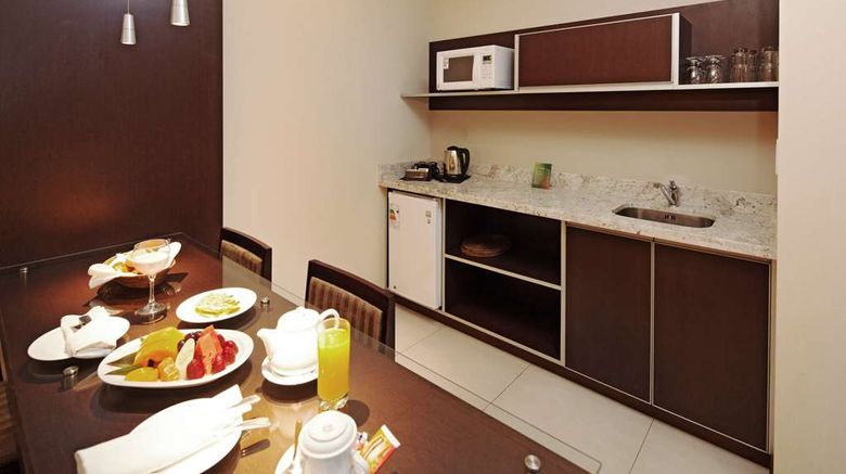 <b>Hotel Camino Real Suite</b>. Images powered by <a href="https://iceportal.shijigroup.com/" title="IcePortal" target="_blank">IcePortal</a>.