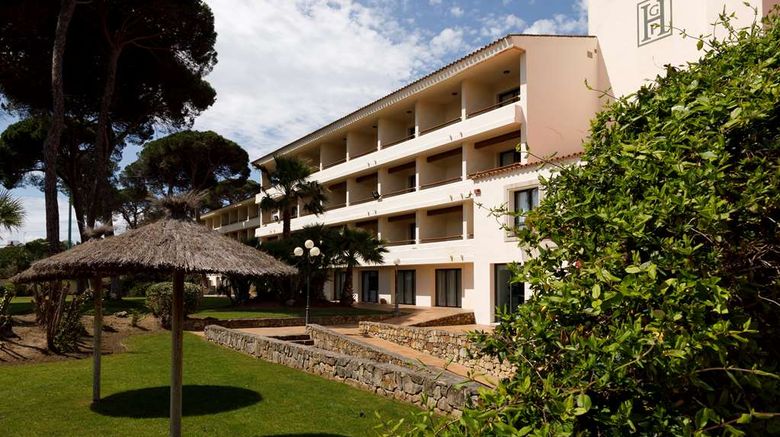 <b>Hotel Guadacorte Park Exterior</b>. Images powered by <a href="https://iceportal.shijigroup.com/" title="IcePortal" target="_blank">IcePortal</a>.