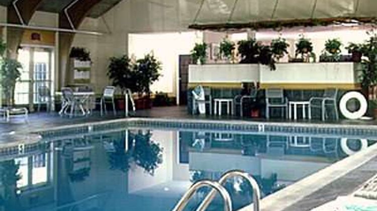 Nantucket Inn Pool