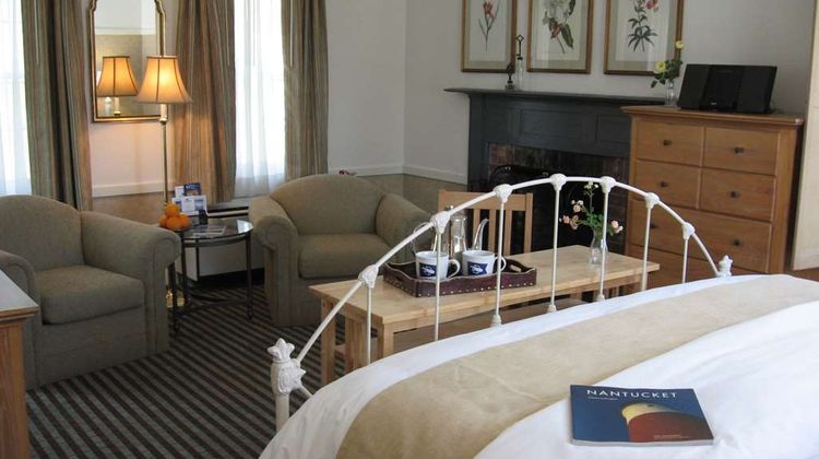 Nantucket Inn Suite