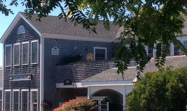 Nantucket Inn Exterior