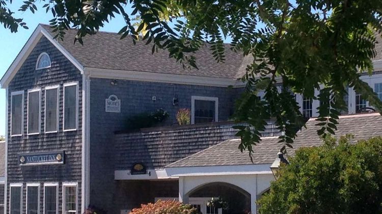 Nantucket Inn Exterior