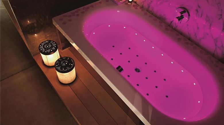 <b>Saint George Lycabettus Hotel Spa</b>. Images powered by <a href="https://iceportal.shijigroup.com/" title="IcePortal" target="_blank">IcePortal</a>.