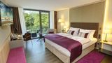 <b>Favorite Parkhotel Suite</b>. Images powered by <a href="https://iceportal.shijigroup.com/" title="IcePortal" target="_blank">IcePortal</a>.