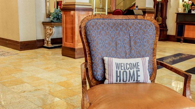 Hotel Providence, Trademark Collection Lobby