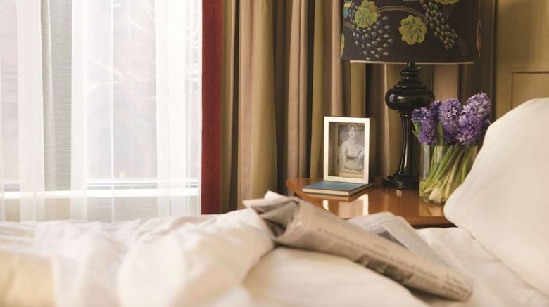 <b>Hotel Providence, Trademark Collection Room</b>. Images powered by <a href="https://iceportal.shijigroup.com/" title="IcePortal" target="_blank">IcePortal</a>.