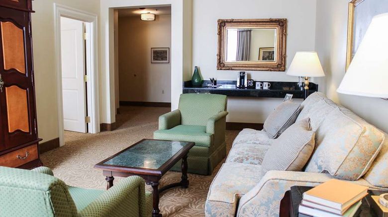 <b>Hotel Providence, Trademark Collection Suite</b>. Images powered by <a href="https://iceportal.shijigroup.com/" title="IcePortal" target="_blank">IcePortal</a>.