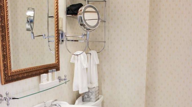Hotel Providence, Trademark Collection Suite