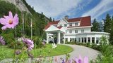 <b>White Mountain Hotel and Resort Exterior</b>. Images powered by <a href="https://iceportal.shijigroup.com/" title="IcePortal" target="_blank">IcePortal</a>.