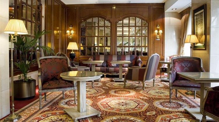 Hotel Emperador Lobby