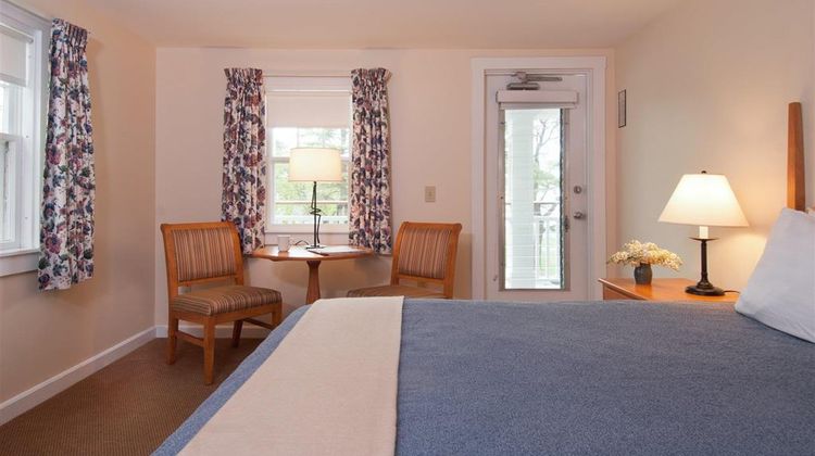 The Dunes on the Waterfront Room