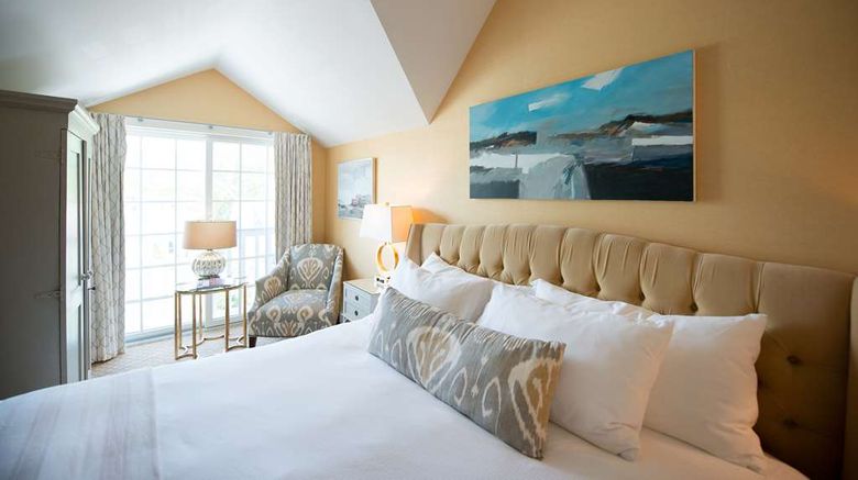 <b>The Grand Hotel Room</b>. Images powered by <a href="https://iceportal.shijigroup.com/" title="IcePortal" target="_blank">IcePortal</a>.