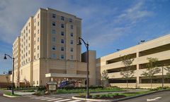Hollywood Casino Hotel & Raceway