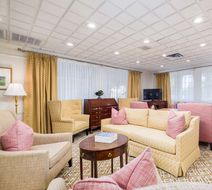 Farmington Inn Lobby