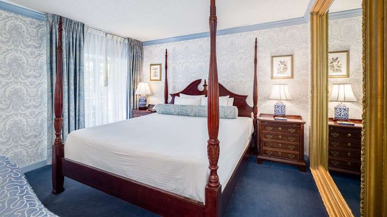 <b>Farmington Inn Room</b>. Images powered by <a href="https://iceportal.shijigroup.com/" title="IcePortal" target="_blank">IcePortal</a>.