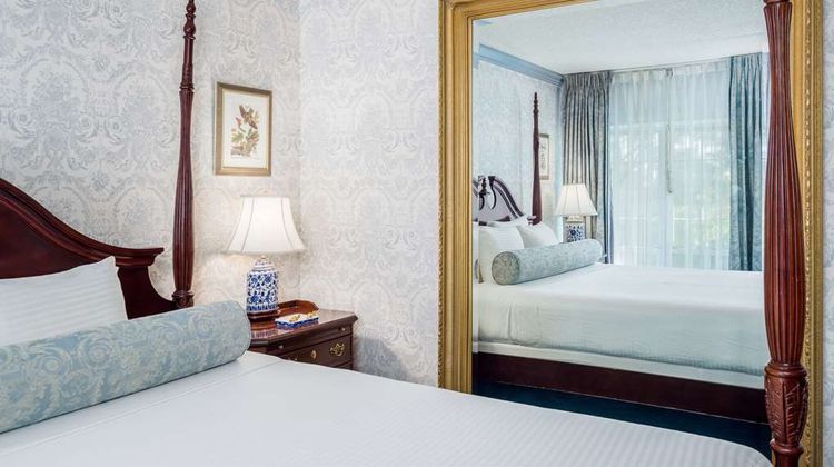 Farmington Inn Room