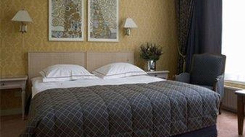 <b>ZanHotel Bentivoglio Room</b>. Images powered by <a href="https://iceportal.shijigroup.com/" title="IcePortal" target="_blank">IcePortal</a>.