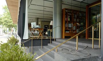 The Study at Yale Hotel