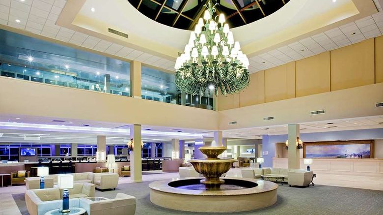 <b>Ocean Place Resort & Spa Lobby</b>. Images powered by <a href="https://iceportal.shijigroup.com/" title="IcePortal" target="_blank">IcePortal</a>.