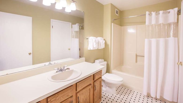 <b>Legacy Vacation Club Brigantine Beach Room</b>. Images powered by <a href="https://iceportal.shijigroup.com/" title="IcePortal" target="_blank">IcePortal</a>.