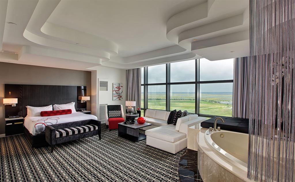 Golden Nugget Hotel & Casino AC- Atlantic City, NJ Hotels- First