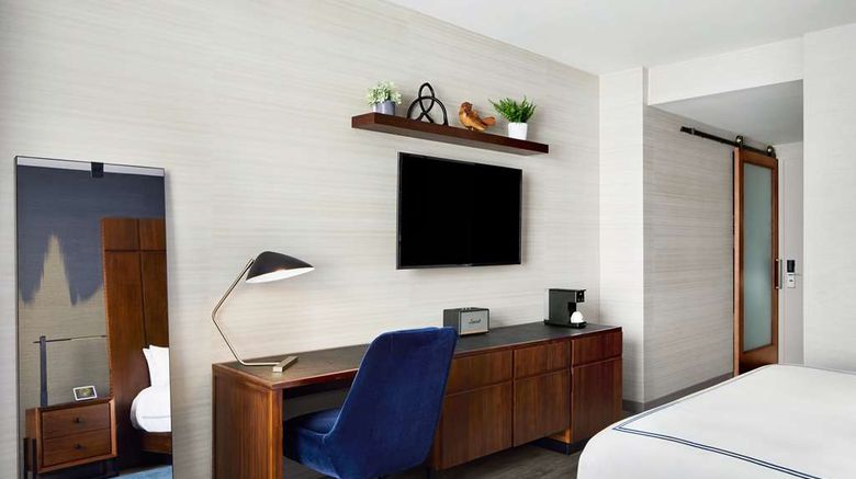 <b>Gansevoort Meatpacking Hotel Room</b>. Images powered by <a href="https://iceportal.shijigroup.com/" title="IcePortal" target="_blank">IcePortal</a>.