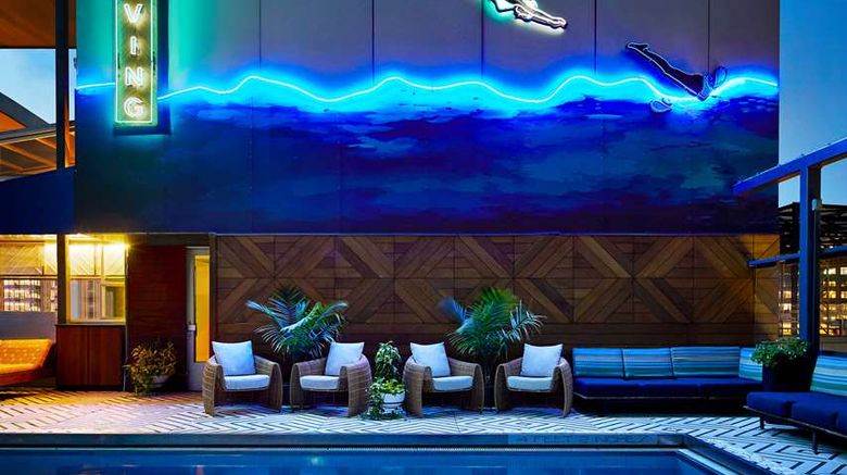 <b>Gansevoort Meatpacking Hotel Pool</b>. Images powered by <a href="https://iceportal.shijigroup.com/" title="IcePortal" target="_blank">IcePortal</a>.