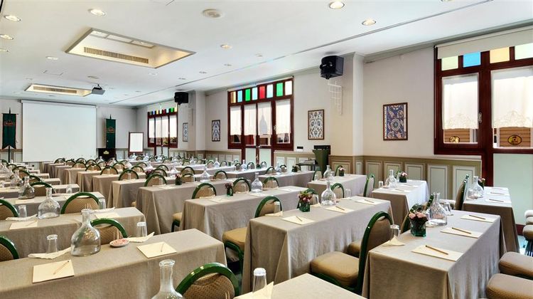 Armada Old City Hotel Meeting