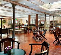 Armada Old City Hotel Lobby