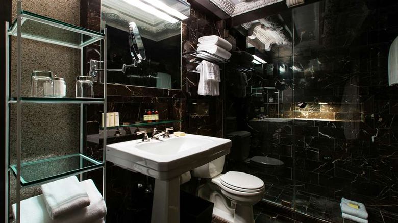 <b>City Club Hotel Room</b>. Images powered by <a href="https://iceportal.shijigroup.com/" title="IcePortal" target="_blank">IcePortal</a>.