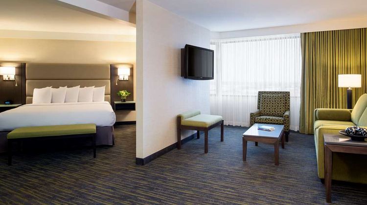 Saskatoon Inn & Conference Centre Suite