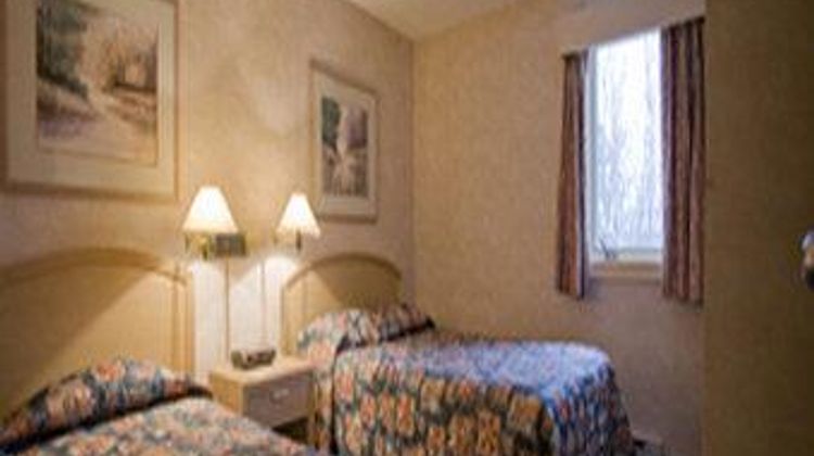 Riverside Resort & Conference Center Room