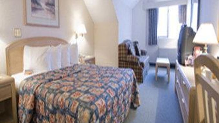Riverside Resort & Conference Center Room