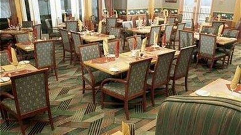 <b>Riverside Resort & Conference Center Restaurant</b>. Images powered by <a href="https://iceportal.shijigroup.com/" title="IcePortal" target="_blank">IcePortal</a>.