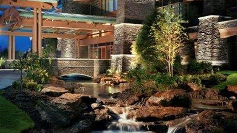 <b>Turning Stone Resort Casino Exterior</b>. Images powered by <a href="https://iceportal.shijigroup.com/" title="IcePortal" target="_blank">IcePortal</a>.