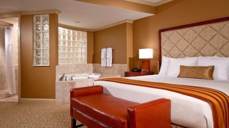 <b>Turning Stone Resort Casino Room</b>. Images powered by <a href="https://iceportal.shijigroup.com/" title="IcePortal" target="_blank">IcePortal</a>.