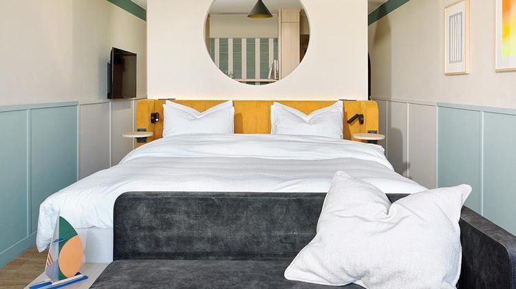Carlton Beach Hotel Room