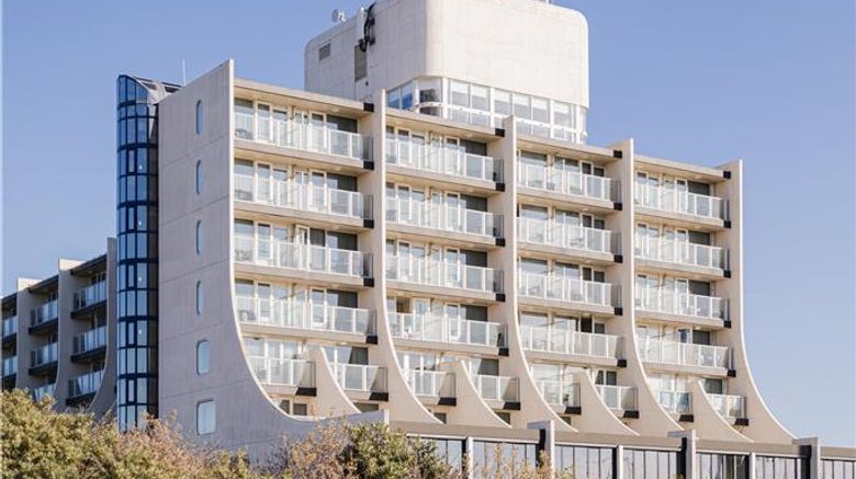 Carlton Beach Hotel Exterior. Images powered by <a href="https://iceportal.shijigroup.com" target="_blank" rel="noopener">Ice Portal</a>.