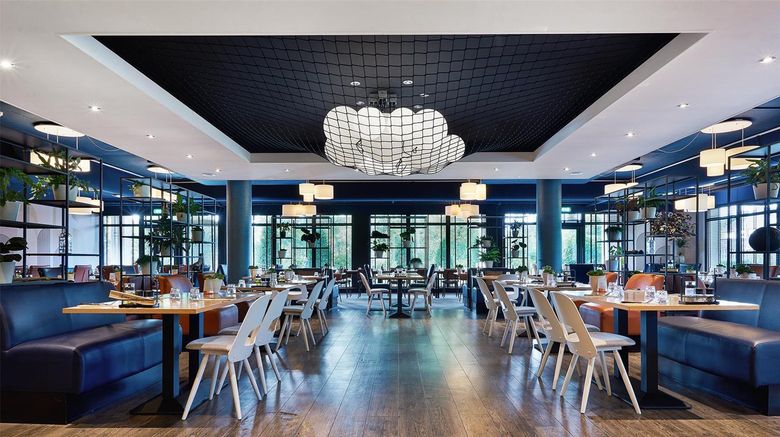 <b>HUP Hotel Restaurant</b>. Images powered by <a href="https://iceportal.shijigroup.com/" title="IcePortal" target="_blank">IcePortal</a>.