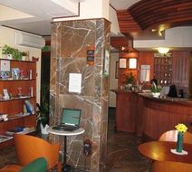 Alamanni Hotel Lobby