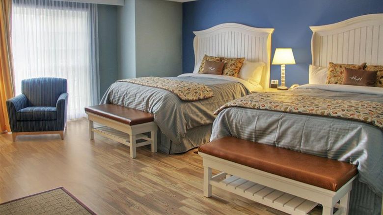 <b>Watkins Glen Harbor Hotel Room</b>. Images powered by <a href="https://iceportal.shijigroup.com/" title="IcePortal" target="_blank">IcePortal</a>.