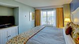 Watkins Glen Harbor Hotel Suite