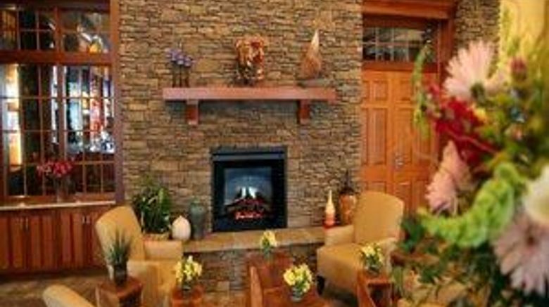 <b>Watkins Glen Harbor Hotel Lobby</b>. Images powered by <a href="https://iceportal.shijigroup.com/" title="IcePortal" target="_blank">IcePortal</a>.