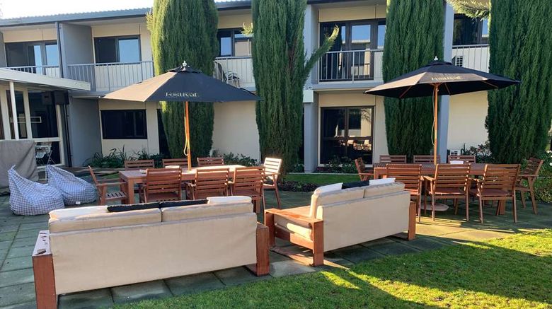 <b>Sudima Hotel Christchurch Airport Exterior</b>. Images powered by <a href="https://iceportal.shijigroup.com/" title="IcePortal" target="_blank">IcePortal</a>.